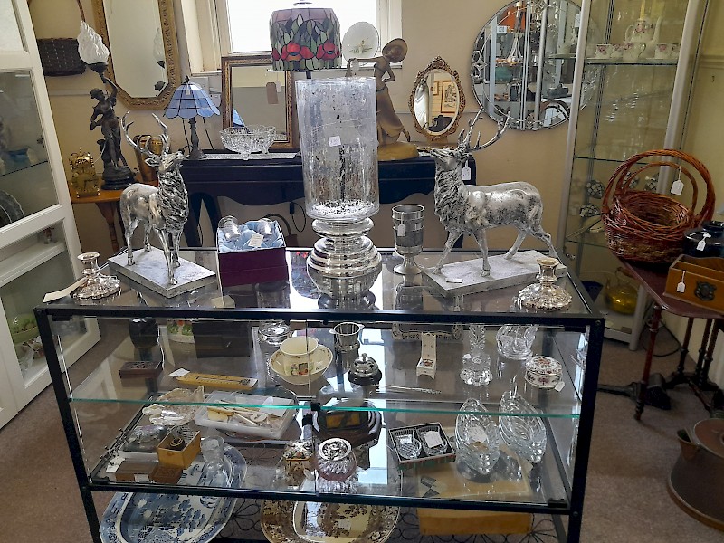 Martins Antiques