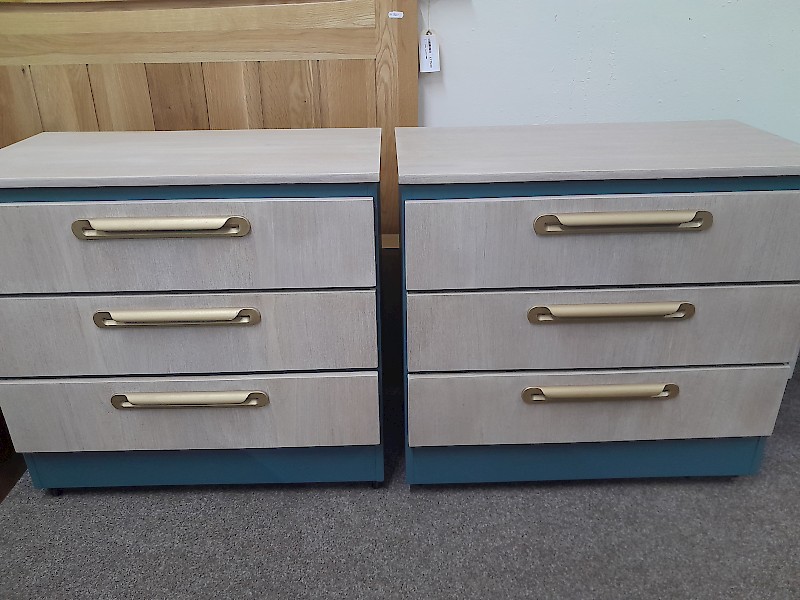 3 drawer chest