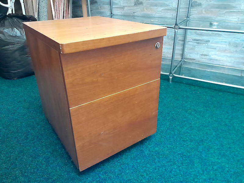 Two drawer filing pedestal