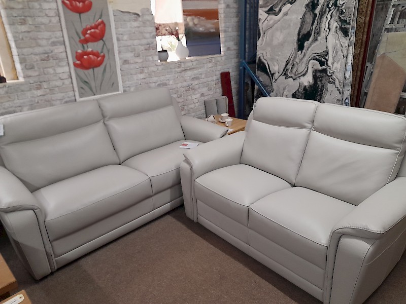 New Bristol leather 3 & 2 sofas