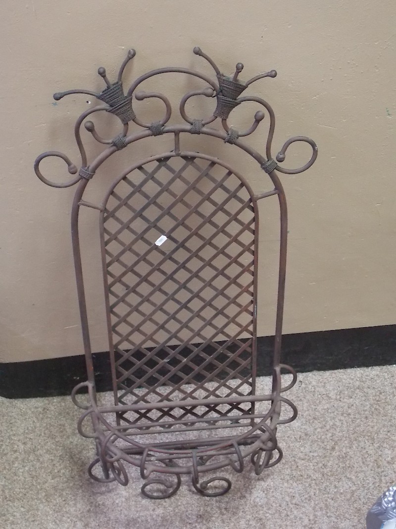 Heavyweight Wrought Turned Iron Fret Decorative Garden Display Planter Shelf