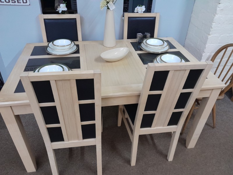 Light Oak with Marble Insert Dining Set with 4 Chairs