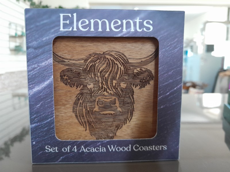 4 acacia wood coasters